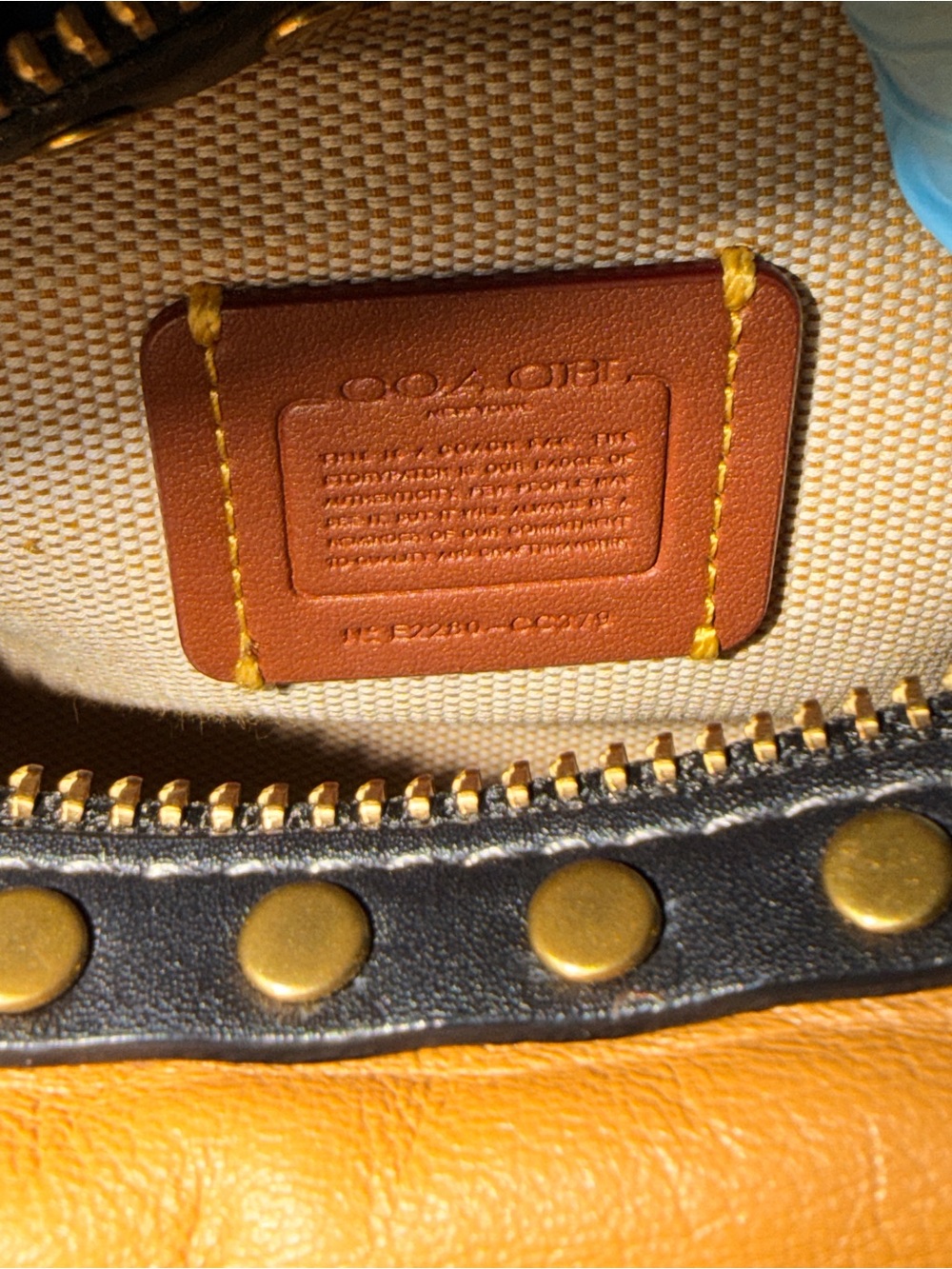 Coach Rogue 17 With Rivets - Picture 15 of 16